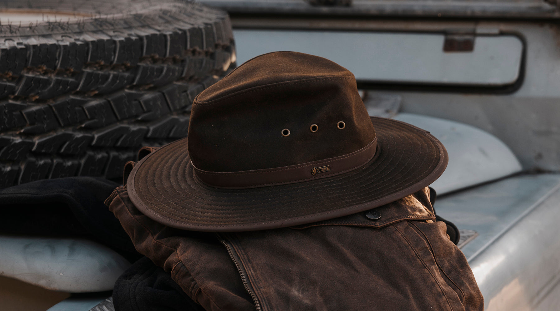 Woolrich oilcloth 2025 safari hat